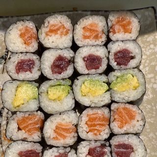 162. Bandeja Maki Variado