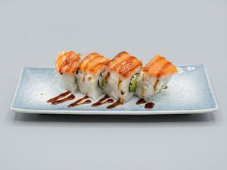 Uramaki Salmón Y Queso (8 Uds.)