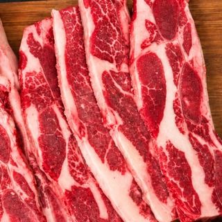 Lingote de carrillada de ternera estofada a baja temperatura