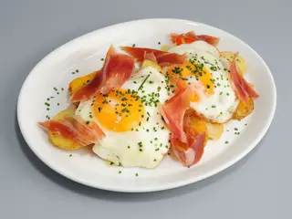Huevos Rotos