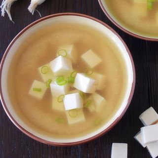 Sopa de toufu (queso de soja)