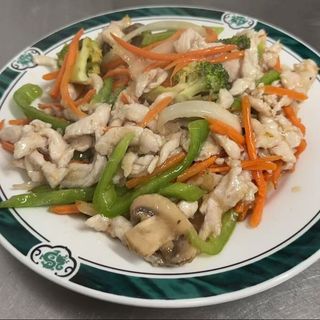 pollo con verduras variadas