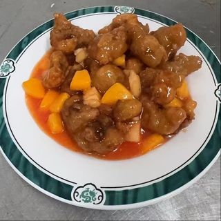 Pollo agridulce con frutas