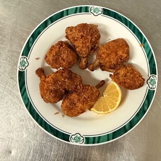 Bolas de pollo fritas