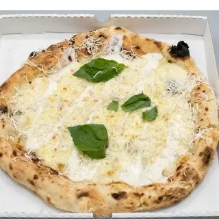 pizza 4 quesos (33 cm.)