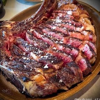 Chuletón De Vaca (1 Kg.)