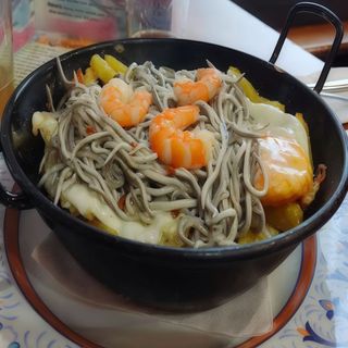 Sartenekos De Gulas Y Gambas