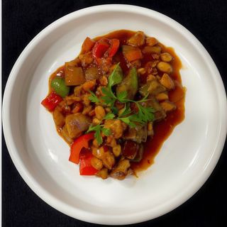 Pollo con salsa picante