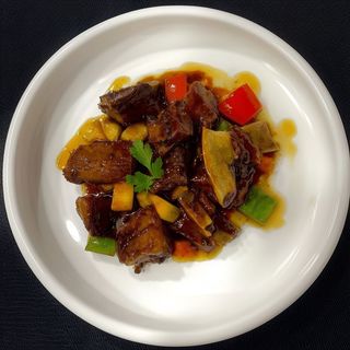 Costillas con salsa BBQ