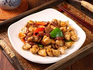 Ternera salteado Con Champiñones