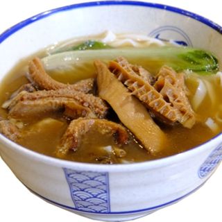 牛肚汤粉面 Sopa de pasta de Callos de Ternera