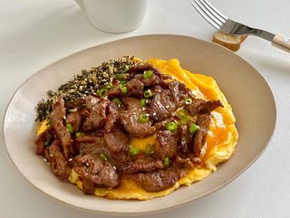 牛肉滑蛋 Huevo Revuelto con Ternera