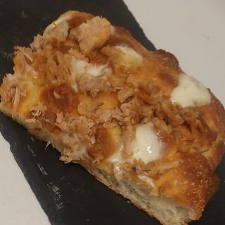 Focaccia Chicharrones