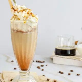 Frappe Café  CON NATA