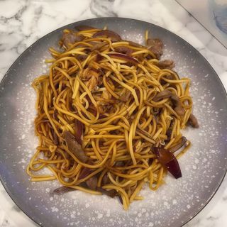 Tallarines de ternera 