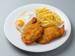 Plato Combinado Pechuga de pollo crujiente