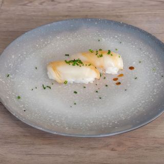 Sushi Viera Con Salsa Pozu (2 Uds.)