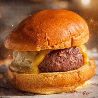 Menu ONLY CHEESE + patatas + bebida