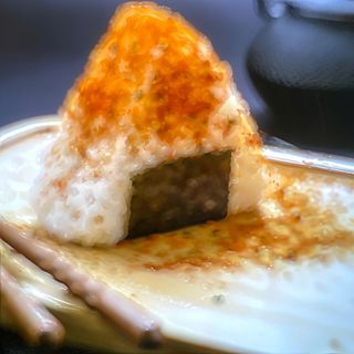 41. Onigiri Spicy Atún