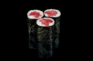 30. Maki De Atún