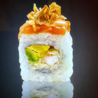 53B. Uramaki Crunchy Ebi Roll (8 Pzs.)
