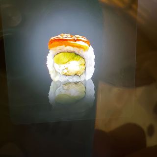 52A. Uramaki Chicken Flambé Roll (8 Pzs.)