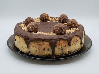 Tarta casera de queso fundente con FERRERO ROCHE