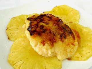 Piña Natural Con Crema Quemada