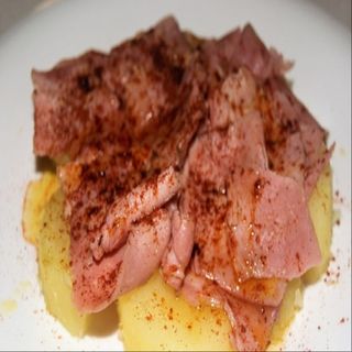 Tapita De Lacón Con Pimentón Y Aceite De Oliva