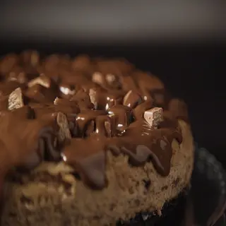 Tarta de queso fundente con KIT KAT