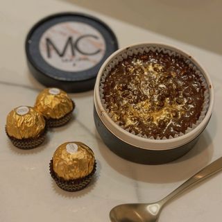 Tarta de queso FERRERO ROCHER (Ración para 2)