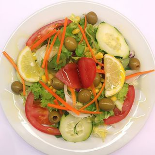 13. Garden Green Salad