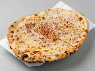 98. Keema Naan (Contiene Gluten)