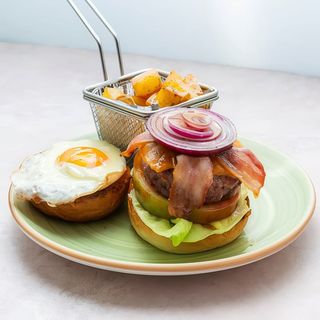Burger Benedict 