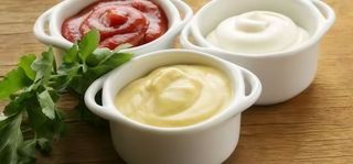 Vaso De Salsa Blanca De Yogur 