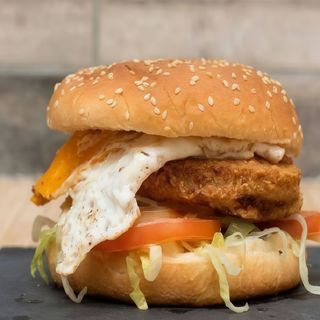 Hamburguesa De Pollo Completa
