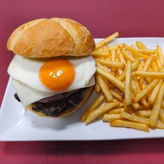 Hamburguesa Completa