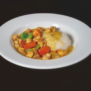 Arroz con pollo al curry N23
