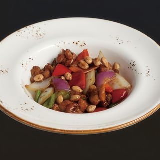 Pollo con almendras N115