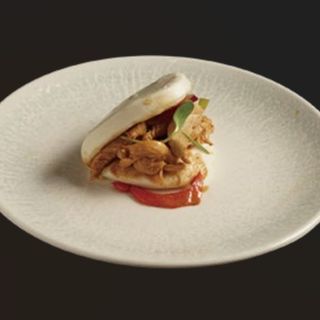 Bao de pollo con salsa teriyaki (1 ud) N45
