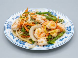 Gambas Con Verduras Variadas