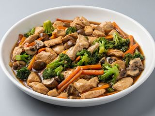 Ternera Salteada Con Champiñón