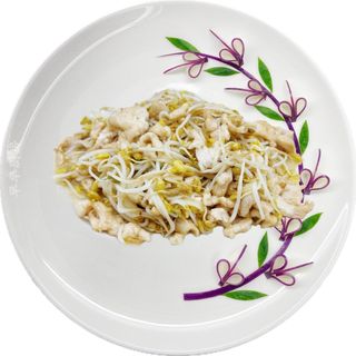 Pollo con brotes de soja