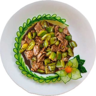 Ternera Con Pimientos Verdes