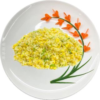 Arroz frito con huevo