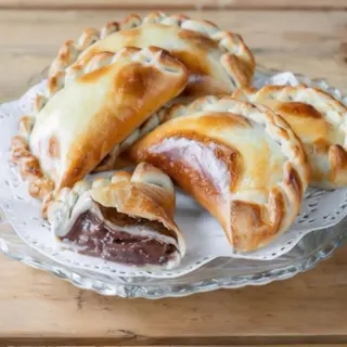 EMPANADA DE CREMA KINTER
