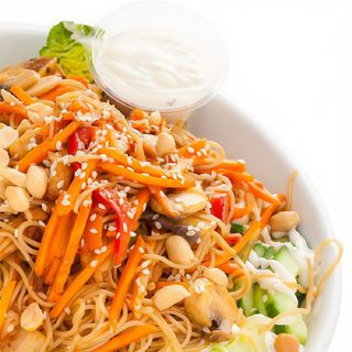 Phuket Noodle Con Pollo