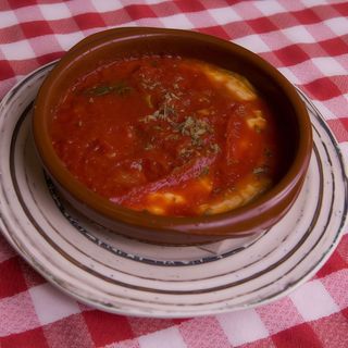 Provolone Clásico con Salsa de Tomate y Orégano