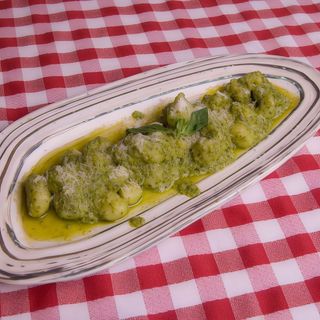 Gnocchi al Pesto