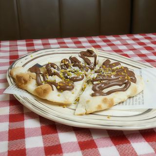 Media Pinsa con Nutella